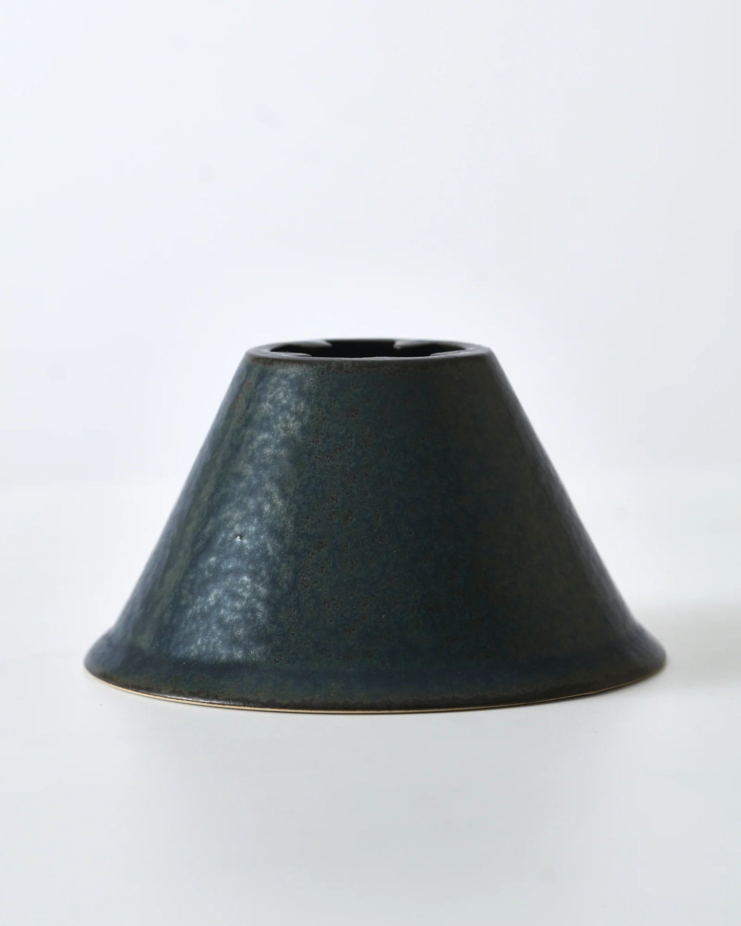 Tukumo Dripper "Seto-yaki" by little flower coffee