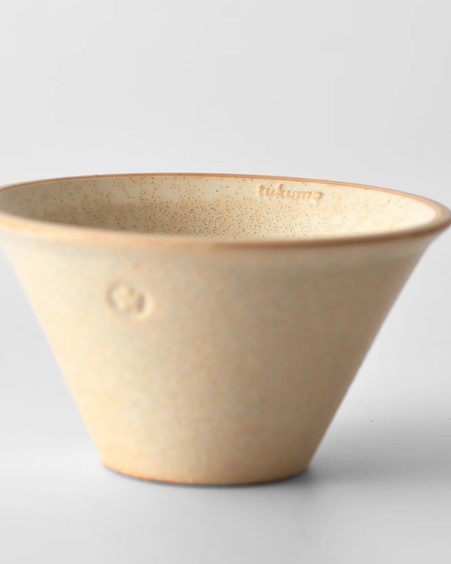 Tukumo Dripper "Seto-yaki" by little flower coffee