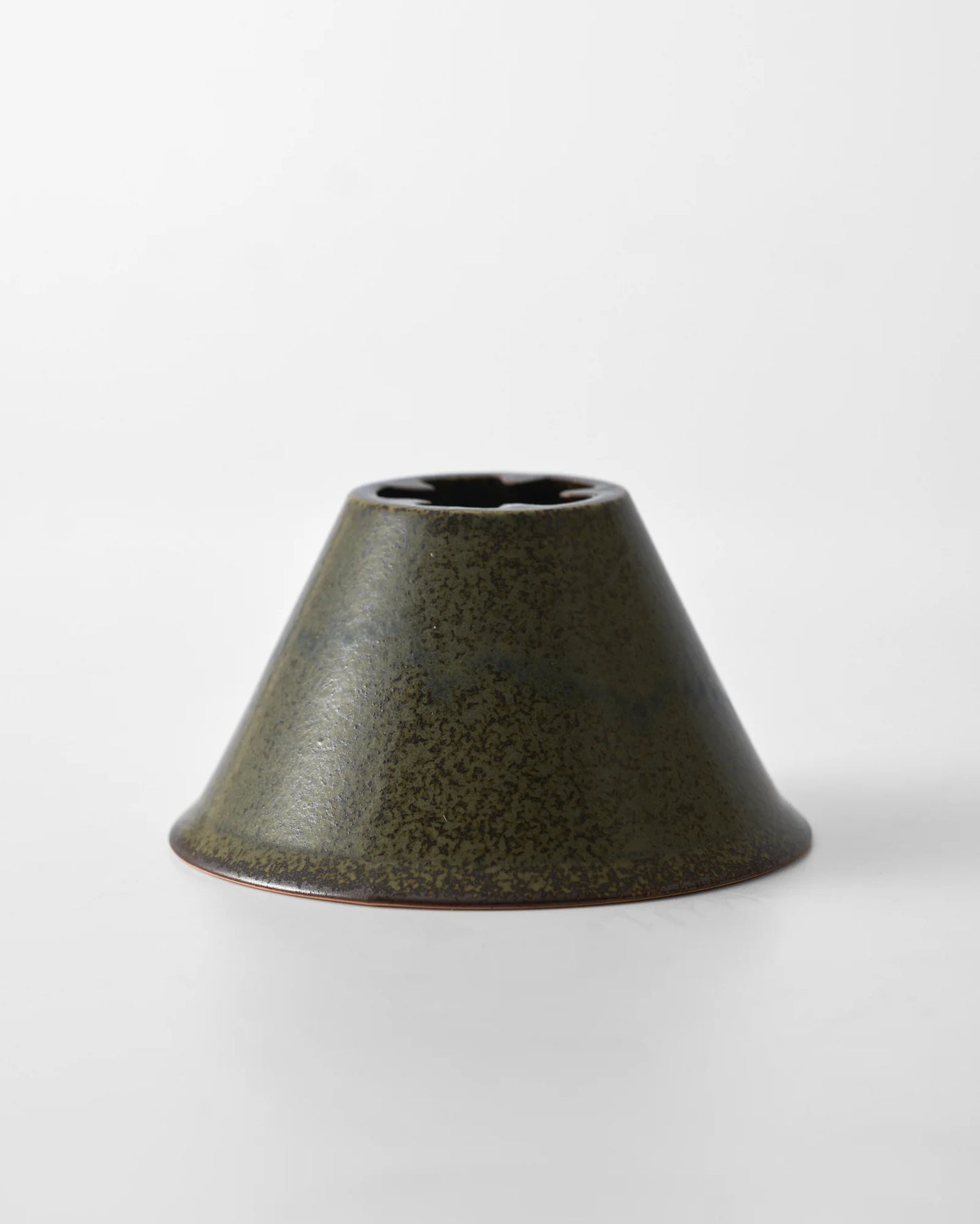 Tukumo Dripper "Seto-yaki" by little flower coffee