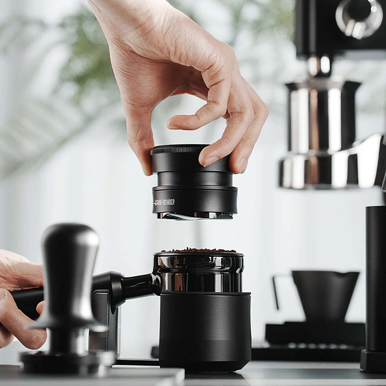 Astra Collection - Gravity Distributor